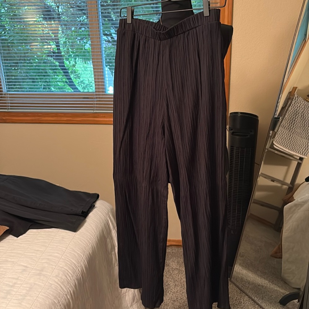Women’s long flowy pants